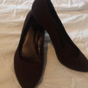 Alex Marie Brown Pumps